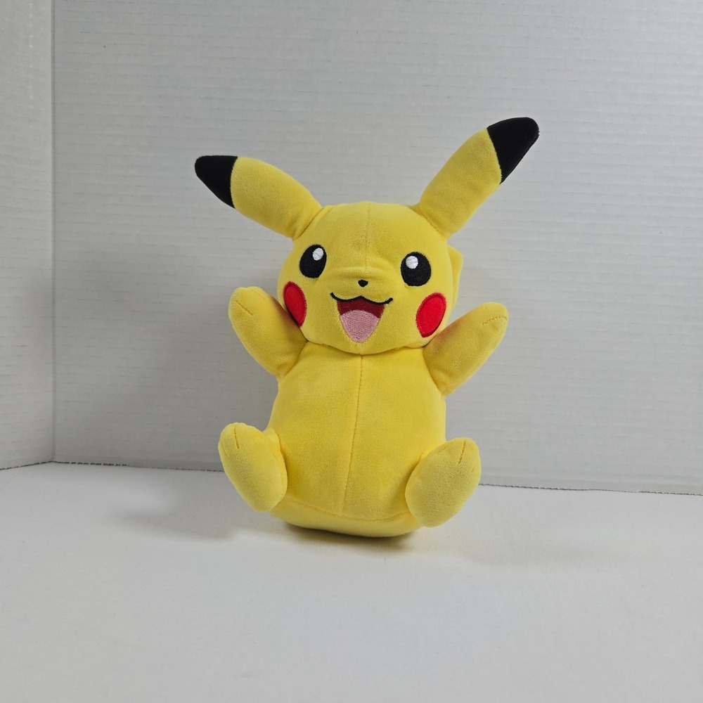 Pokemon Pikachu Plush Stuffed Animal‎ Toy 2022 Yellow Cheeks 8 Inch